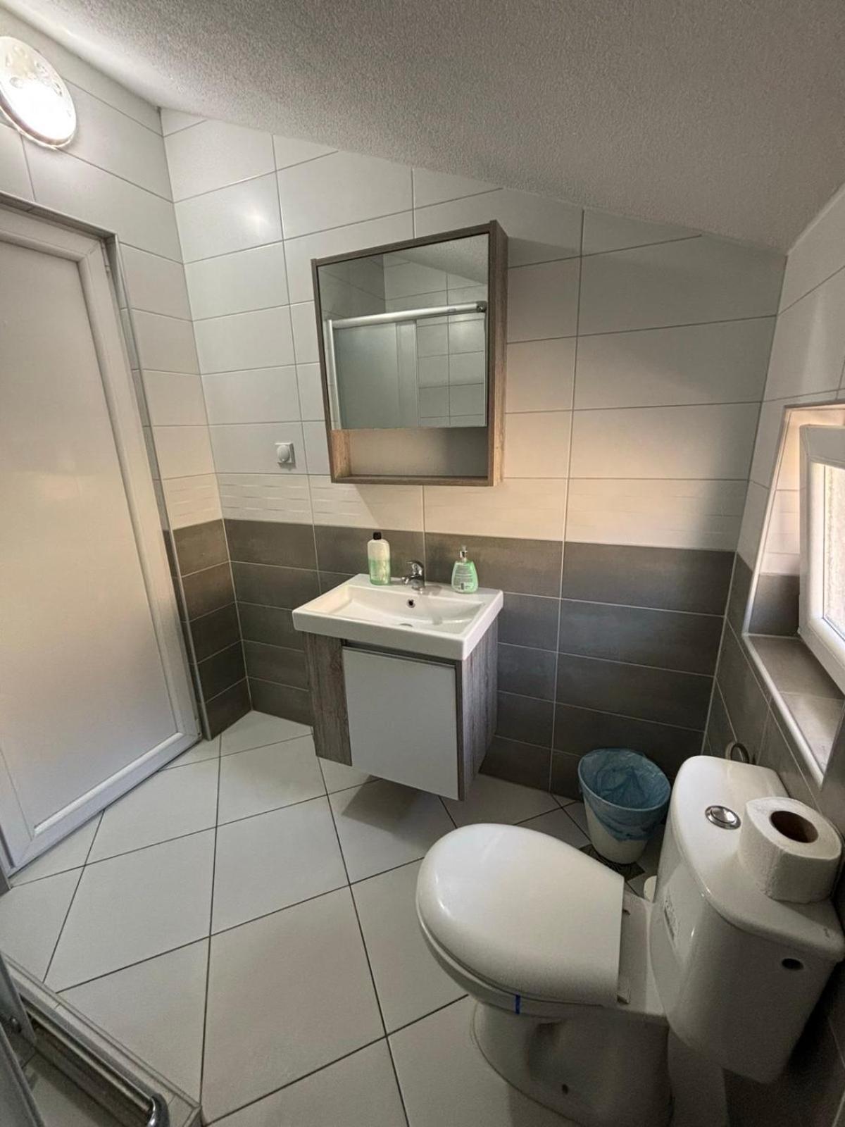 Luna Apartments ゲヴゲリヤ エクステリア 写真
